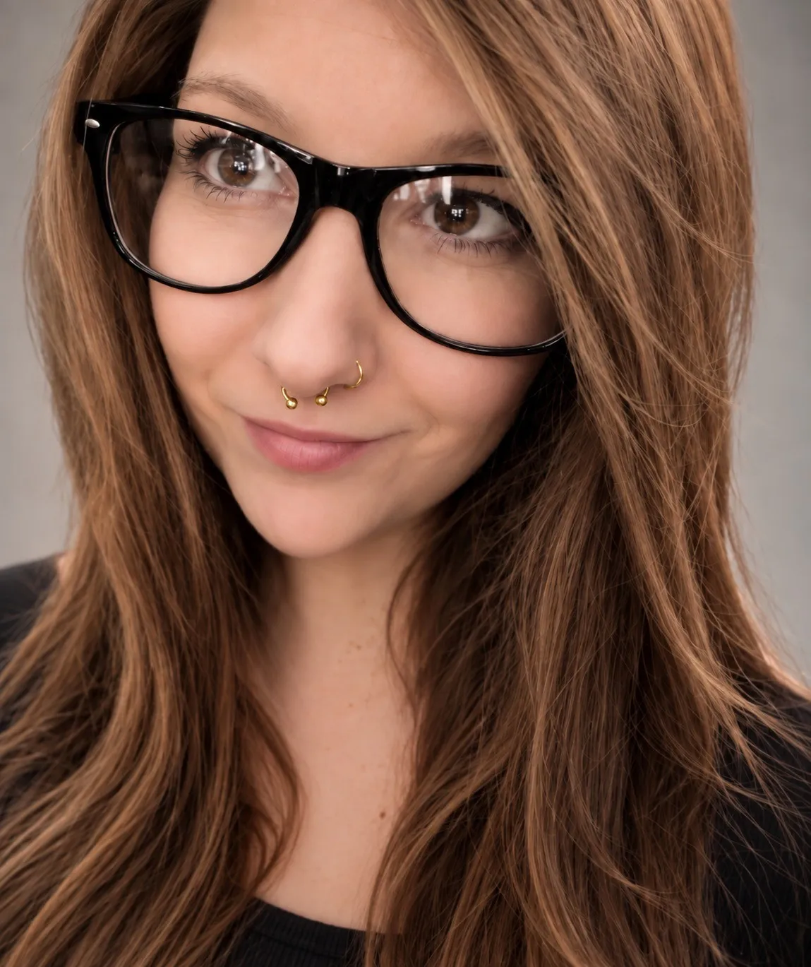 Porträtfoto von Isabell Siewert, Inhaberin von Early Linkbuilding in Günzburg